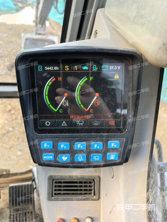 顯示屏?（駕駛室部分）