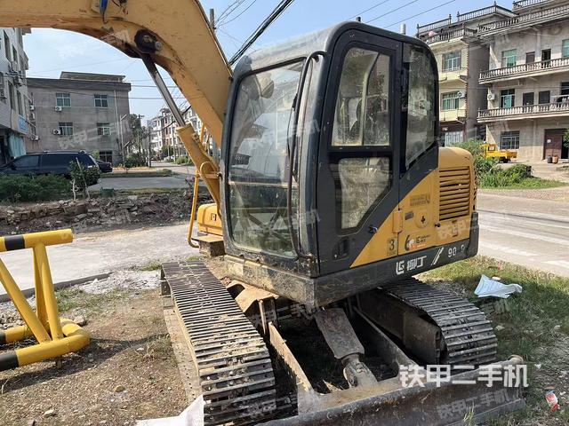 柳工CLG908D挖掘機(jī)