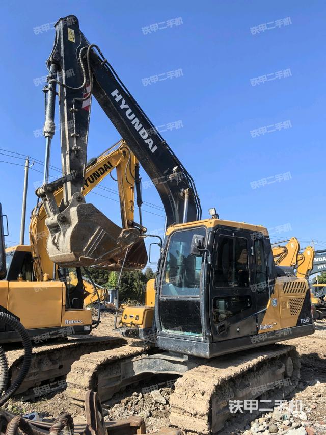 現(xiàn)代R115VSN挖掘機(jī)