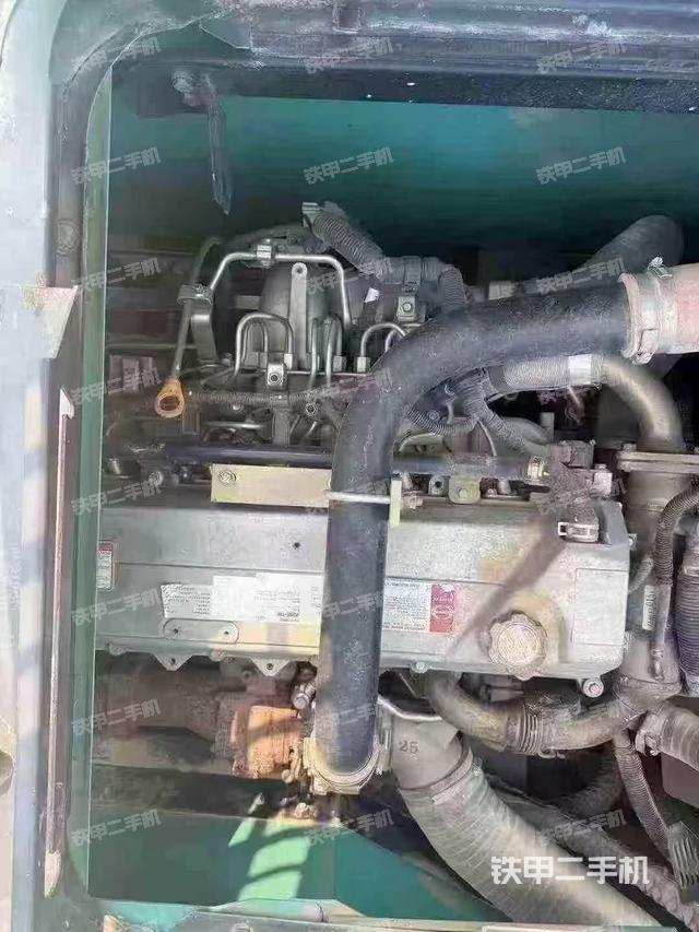 發(fā)動機(jī)整體俯視(整機(jī)外觀) 發(fā)動機(jī)整體俯視(整機(jī)外觀)