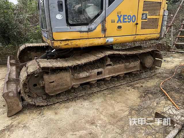 单侧履带整体（整机外观）