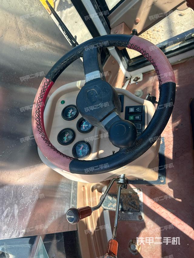 驾驶室操作台（整机外观及大件）