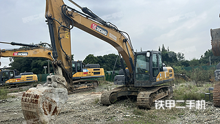 成都徐工XE200DA挖掘机实拍图片