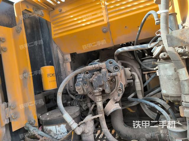 液压泵斜45 左（大件舱室）