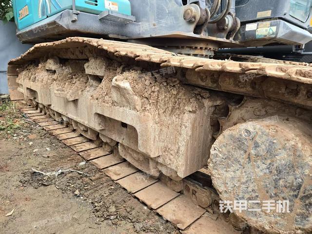 單側(cè)履帶整體（整機外觀）