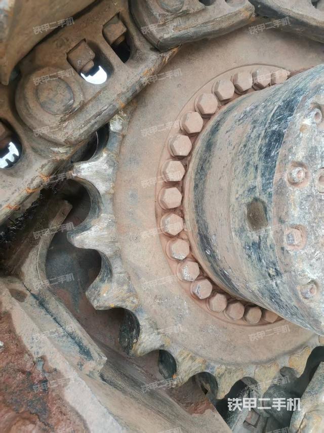 驾驶室整体（整机外观）