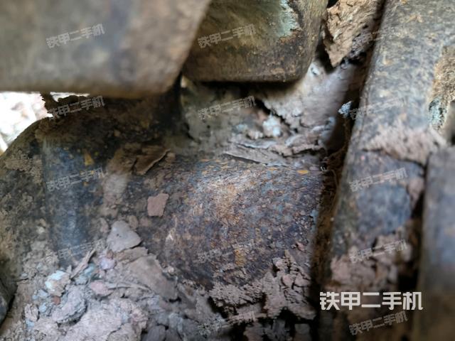 右侧行走马达盖板(行走机构) 右侧行走马达盖板(行走机构)