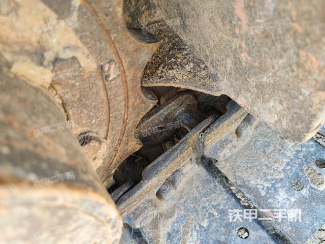 右側(cè)行走馬達(dá)蓋板（行走機(jī)構(gòu)）