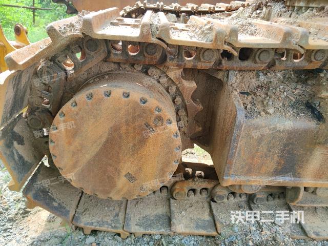 右驅(qū)動(dòng)輪（行走機(jī)構(gòu)）