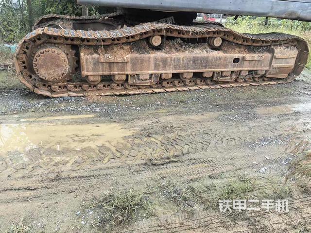 单侧履带整体（整机外观）