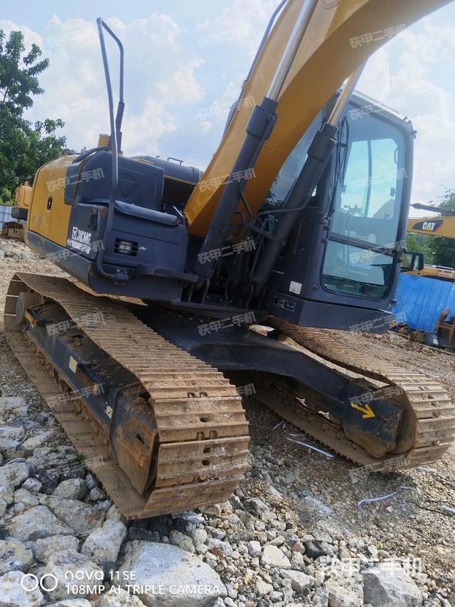 大臂油缸整體?豎拍（工作和回轉(zhuǎn)裝置）