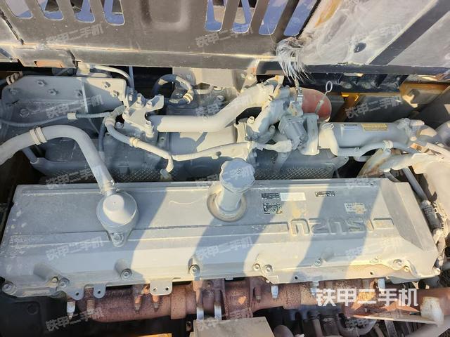 发动机整体俯视（整机外观）