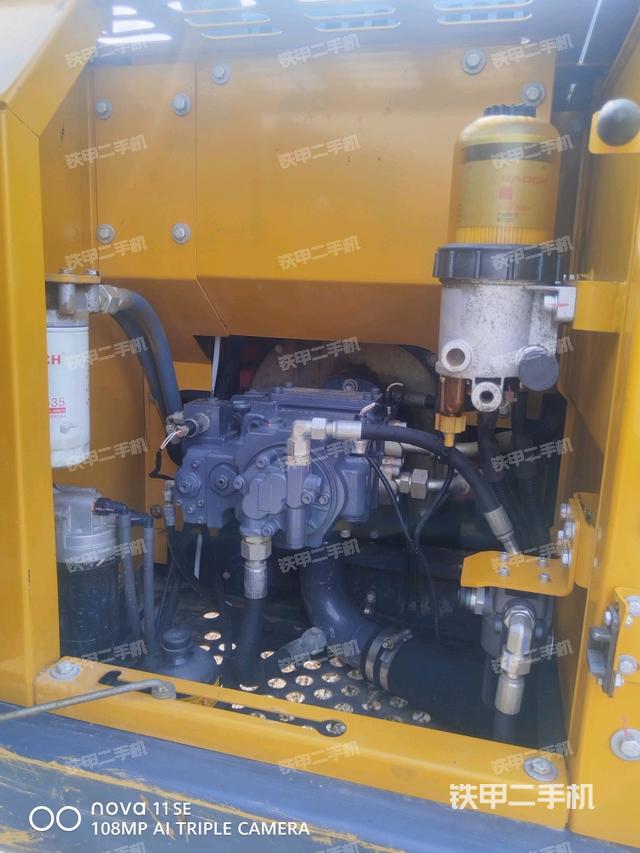 液壓泵室（大件艙室）