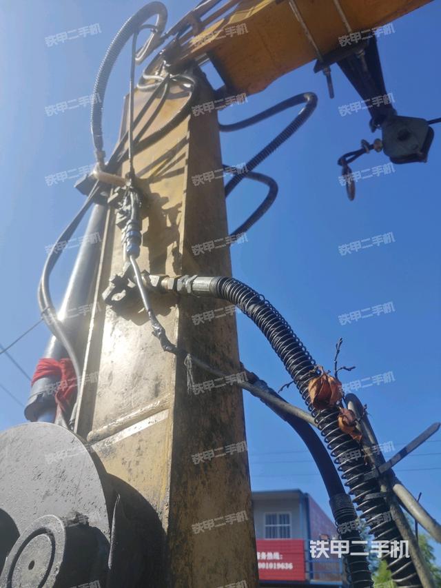 小臂整體左后（工作和回轉(zhuǎn)裝置）