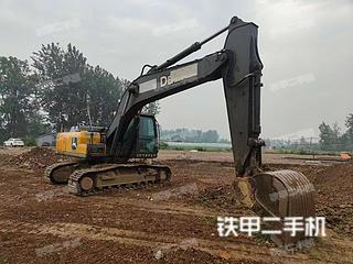 约翰迪尔E210LC挖掘机实拍图片