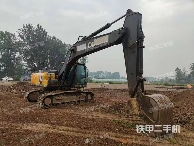 約翰迪爾E210LC挖掘機