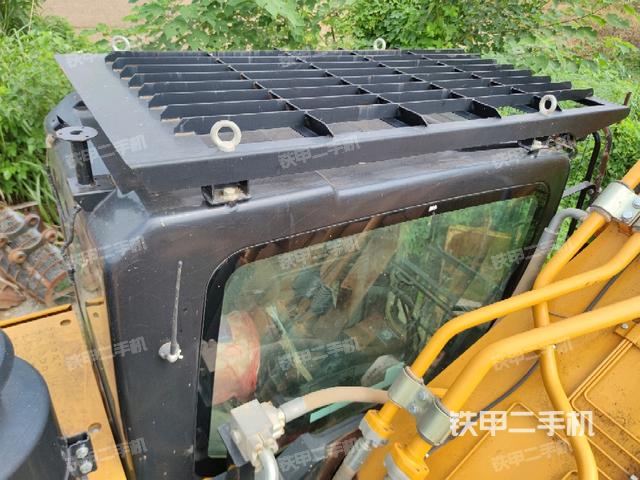 駕駛室頂部俯視（上車部件）