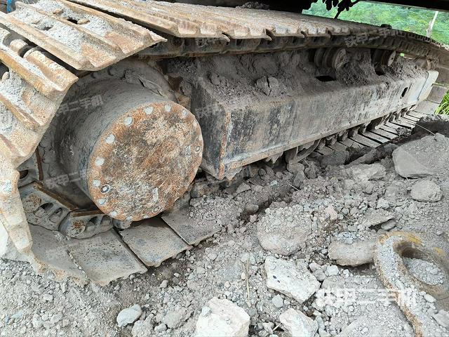 右侧履带整体（行走机构）