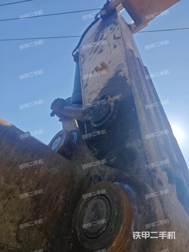 小臂整體左后（工作和回轉(zhuǎn)裝置）