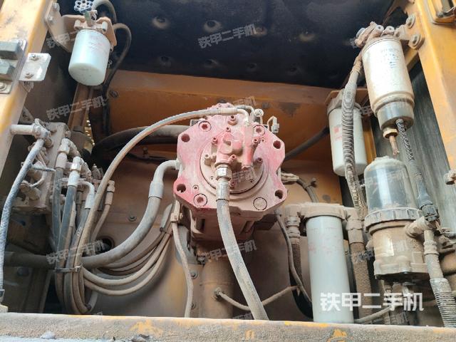 液壓泵室（大件艙室）