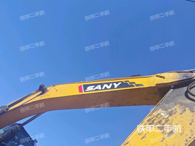 大臂整體?右側(cè)（工作和回轉(zhuǎn)裝置）