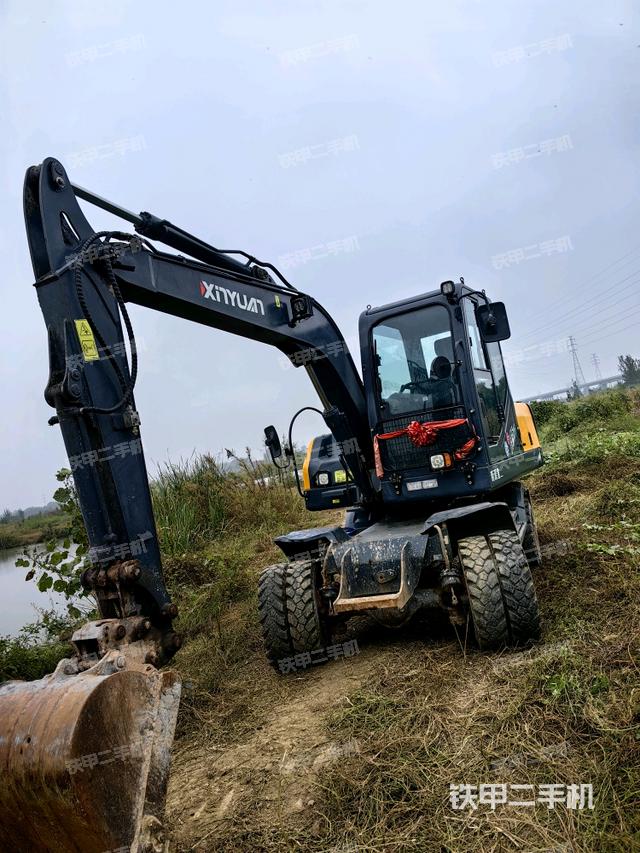 右前45(整机外观) 右前45(整机外观)