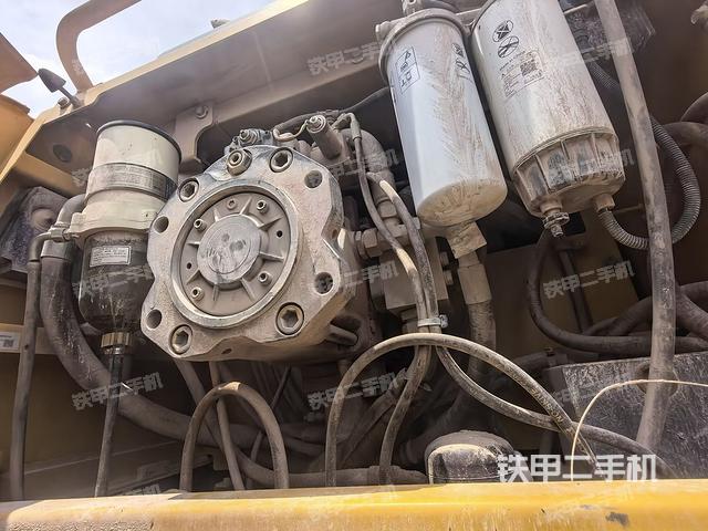 液压泵斜45 左（大件舱室）