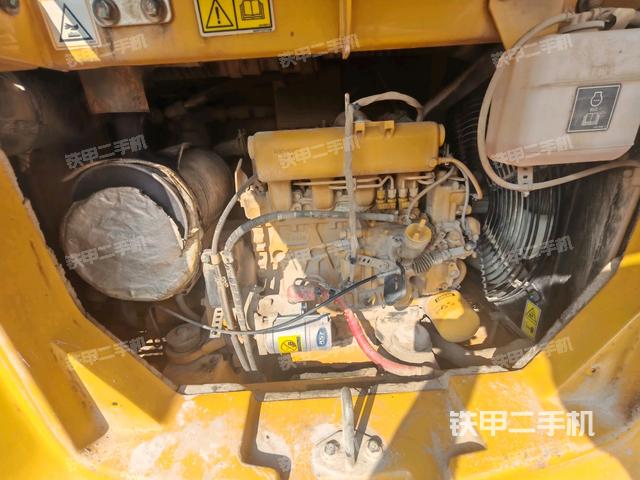 發(fā)動機整體俯視（整機外觀）