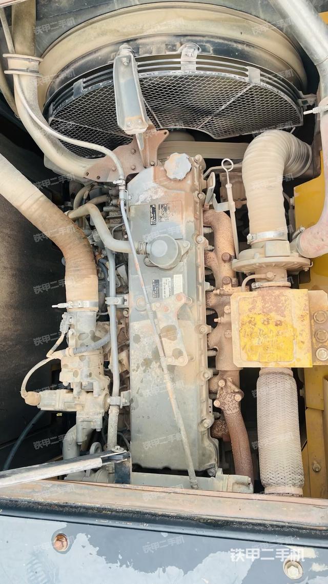 发动机整体俯视（整机外观）