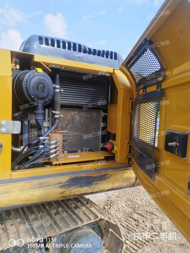 散熱器正面（大件艙室）