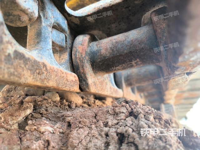 右侧履带整体（行走机构）