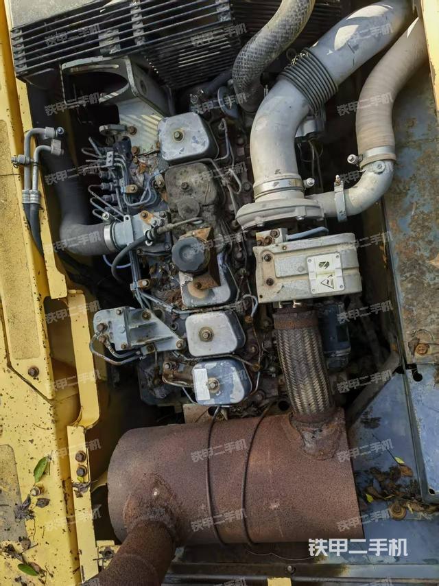 發(fā)動(dòng)機(jī)整體俯視（整機(jī)外觀）