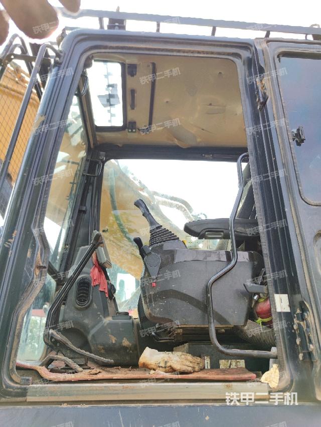 頂棚整體（駕駛室部分）