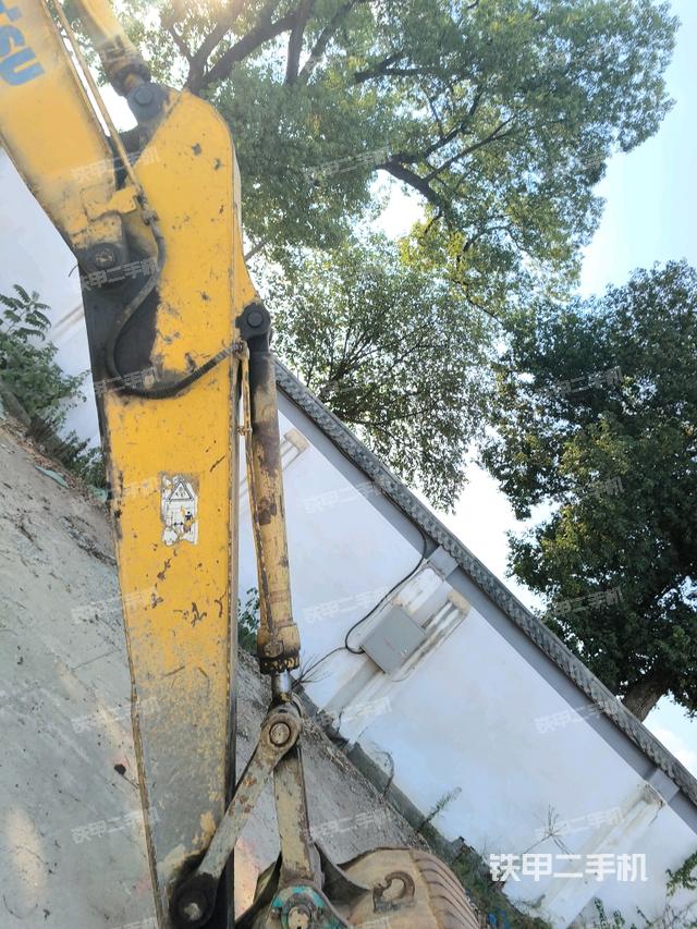 大臂整体 右侧（工作和回转装置）