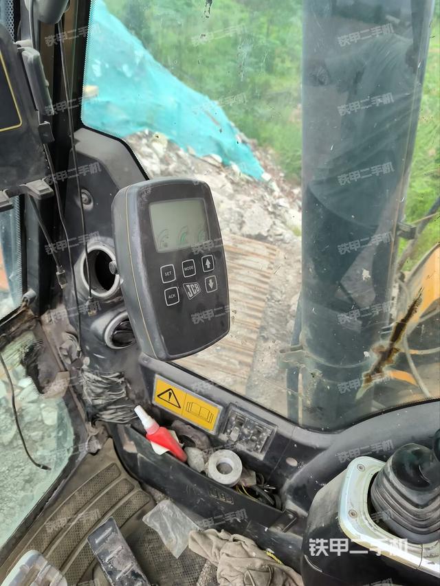 显示屏 （驾驶室部分）