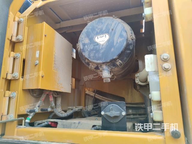 空濾倉整體（大件艙室）