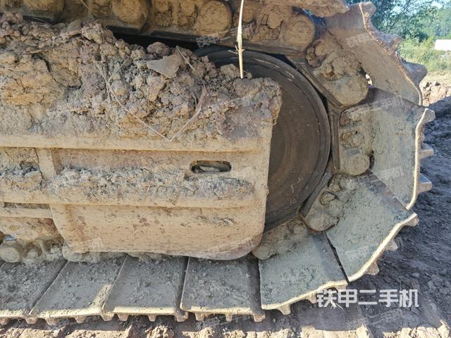 左導(dǎo)向輪（行走機(jī)構(gòu)）