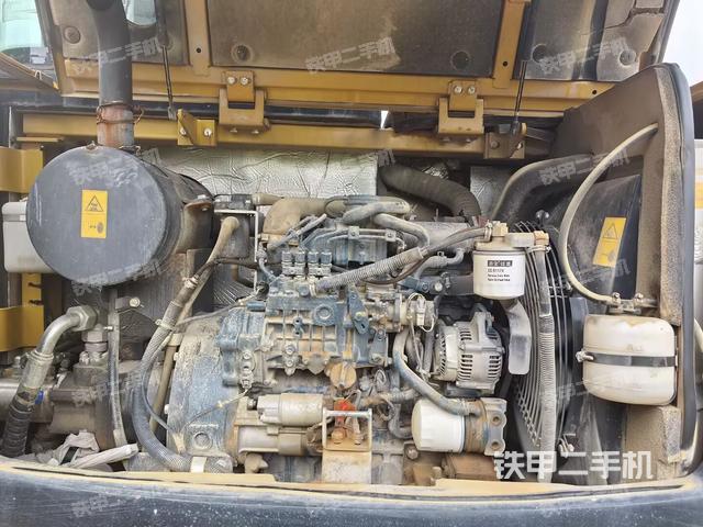 發(fā)動(dòng)機(jī)整體俯視（整機(jī)外觀）