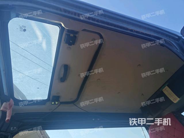 頂棚整體（駕駛室部分）