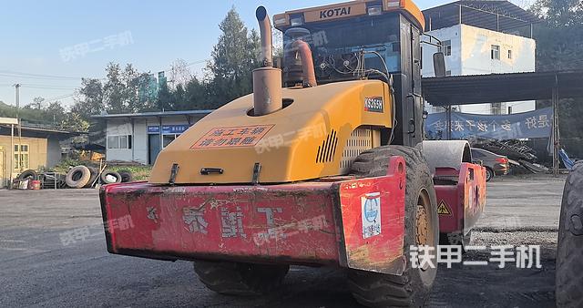 整机右后45°（设备外观及核心部件）