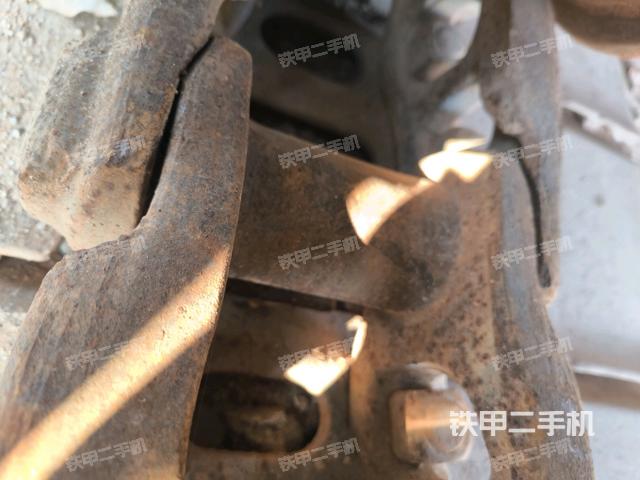 左驱动轮（行走机构）