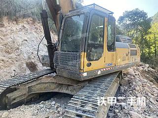 青岛徐工XE370D挖掘机实拍图片