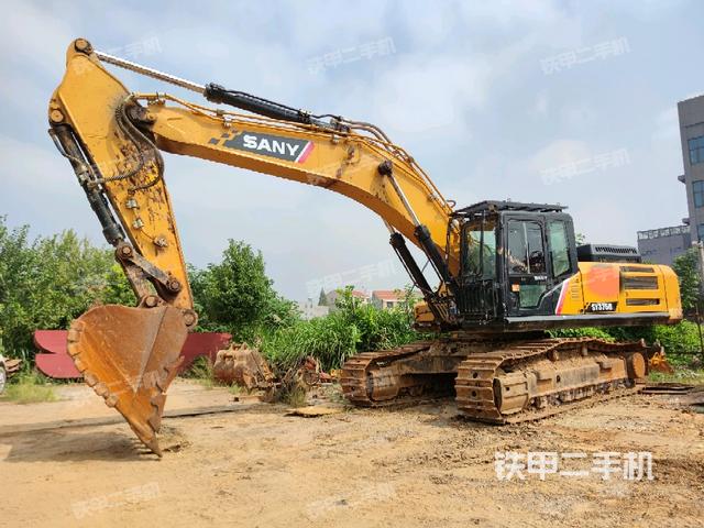 三一重工SY375H挖掘機(jī)