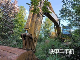 加藤HD820V挖掘机实拍图片