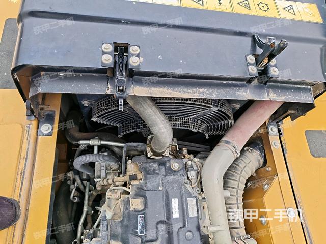 水箱+風(fēng)扇特寫（上車部件）