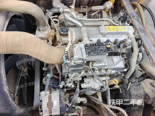 發(fā)動機整體俯視（整機外觀）