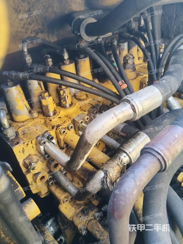 分配閥（上車部件）