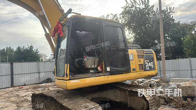 驾驶室整体（整机外观）