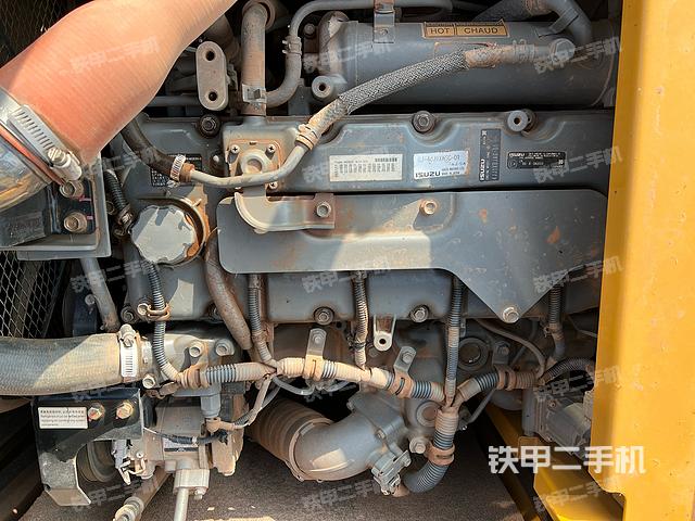 发动机整体俯视（整机外观）