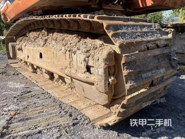 单侧履带整体（整机外观）